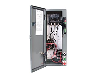 Combination Lighting Contactors with Disconnect Switch